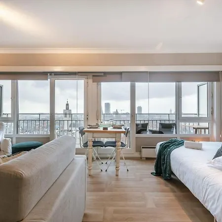 Bright Studio Near The Beach Appartement *